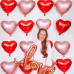 11 CuteValentine's Day Photo Ideas To Try